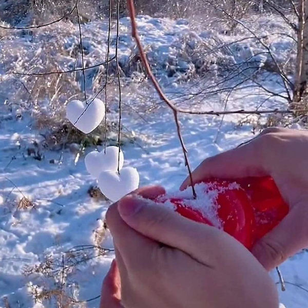 Heart Snowball Maker, vinter snöboll form leksak plast sandboll, klämma för barn utomhus leka snö