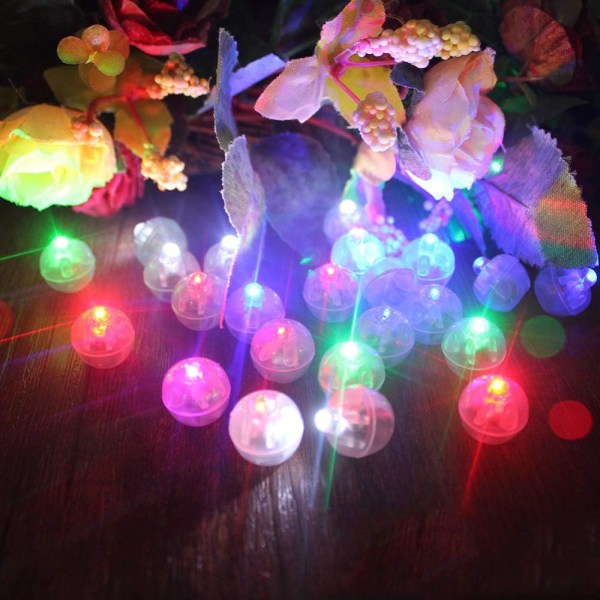 50 kpl LED pyöreä ilmapallolamppu Flash-pallolamppu joulujuhliin kodin sisustamiseen (väri: värikäs)