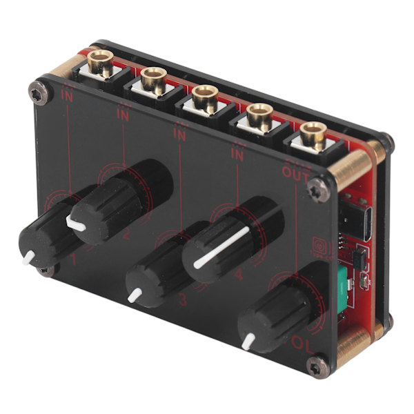 Mini Stereo Mixer 4 Indgange 1 Udgange 4 Kanaler Bærbar Stereo Linjemixer Kompakt Lydmixer til Studie Scene Små Klubber Bar 100 til 240V Rød EU Stik