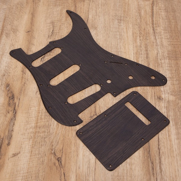 GSSS28 Elgitarrshield Rosewood for ST Three Single Pickguard med bakplate