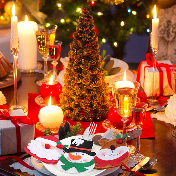 Bestikkveske Father Christmas Bestikkpose Juleartikler 190,-