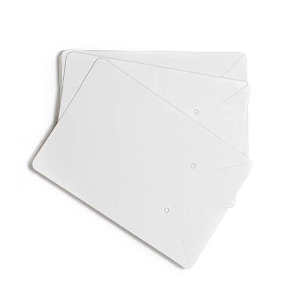 100 kpl Korvakorukortteja 6x9cm Tyhjä Voimapaperilappu 100 OPP-pussin kanssa Kaulakorujen Rannekorujen Esittelyyn Valkoinen