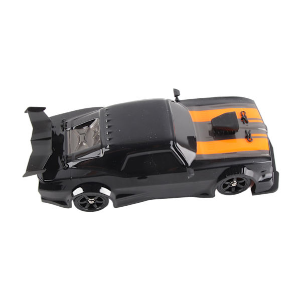 16A04 1/16 RC Drift-auto 4-pyöräveto LED-valot 18km/h Nopea Nopeus Häiriöidenesto 2,4Ghz RC-auto Kaksoisparistot (sisältyy)
