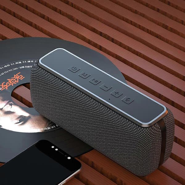 60w högpresterande IPX5 vattentäta bärbara Bluetooth-högtalare Bluetooth 5.0 svart-YH