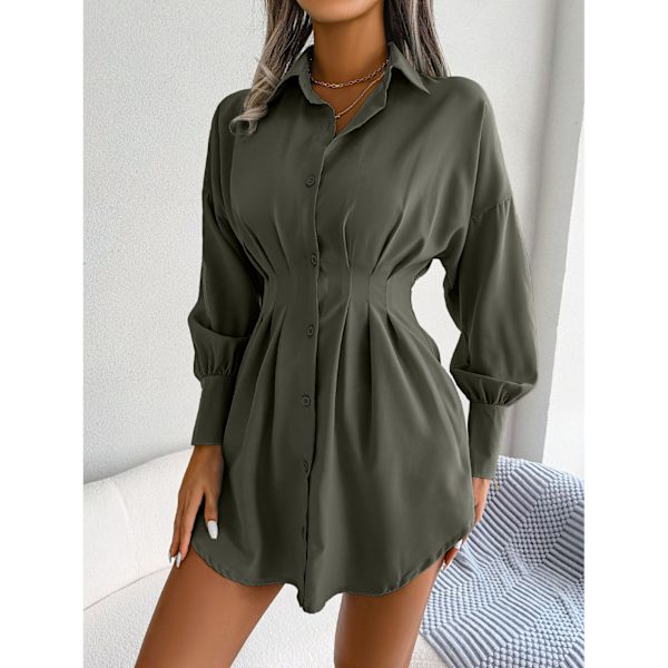 Miniskjortaklänning Polyesterfiberveckad midja asymmetrisk kappkrage Button Down-klänning OD Grön S