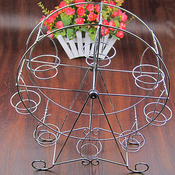 Charmed Pariserhjul Cupcake Stand 8 Cupcakes Display Stand för karneval och cirkus temafest