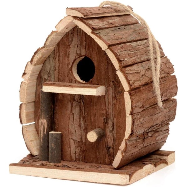 Vejrbestandig naturligt rustikt træfuglehus til haver i alle størrelser.