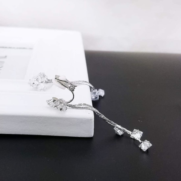 Naisten Cubic Zirkonia Crystal Long Drop Dangle Clip On Korvakorut Lävistämättömiin Gilseihin