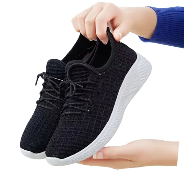 Damskor Walking Shoes Lätta Casual Running Sneakers Låg Topp Andningsbar Övre Anti-Halk Sport Sneakers Vår Höst Stil Svart Storlek 38
