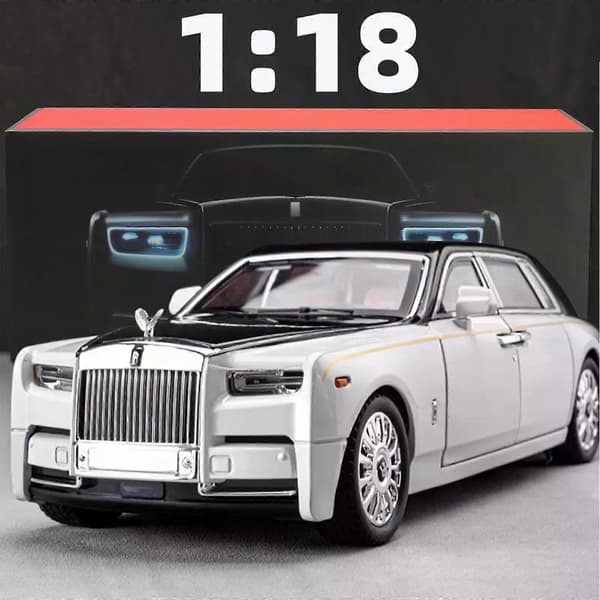 1:18 Rolls-Royce Phantom modelbil, zinklegering træk tilbage legetøj med lyd og lys, realistisk modellegetøj white With Box