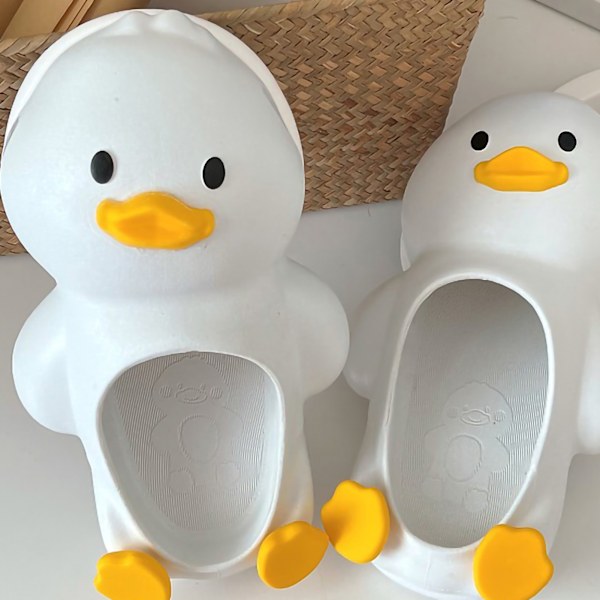 Cartoon Duck Tofflor Dam Sommar Inomhus Utomhus PVC Söta Sandaler Födelsedagspresent till Beach Party Gul 36-37