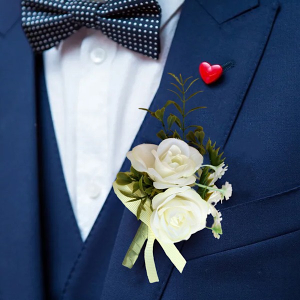 Brud och brudgum Boutonniere Brudtärna och brudgummen Corsage Rose Boutonniere