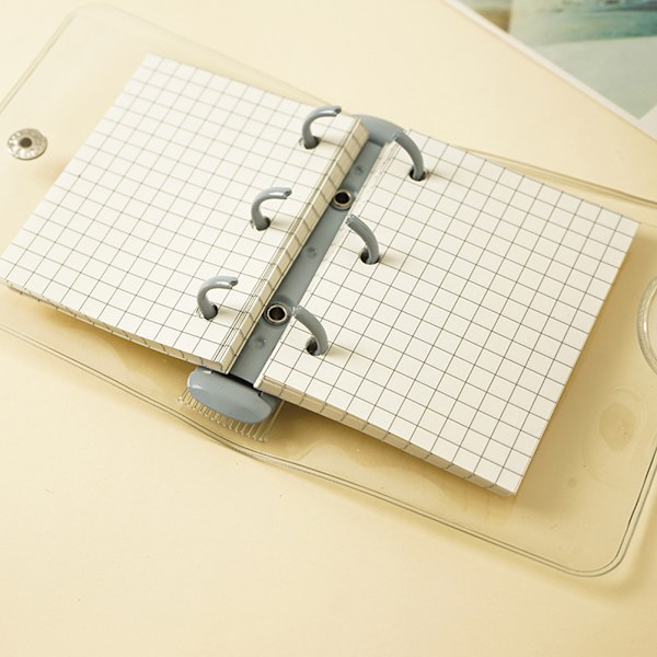 Mini-gennemsigtig 3-ringsmappe med gitterindvendig side og mappe lommer Mini løsblads notesbogmappe Klar PVC-mappecover med trykknap
