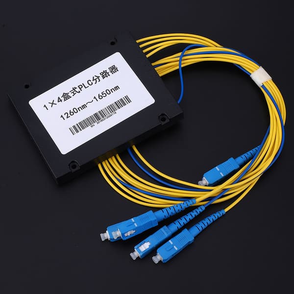 PLC Fiber Splitter Single Mode Lavt Indsættelsestab 1X4 SC/UPC Interface til Hjemmekabling