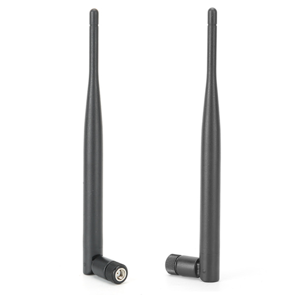 2 kpl reitimen antennia Kestävä WIFI-järjestelmä 6DB korkea vahvistus 2,4/5,8G Dual-Band SMA sisäinen reikä