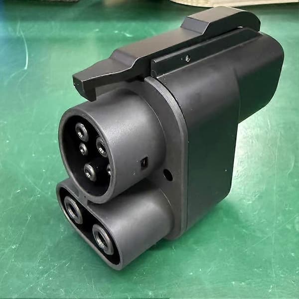 NACS til CCS elbiladapter med interlock 500 ampere / 1000V for Tesla Superchargers CCS1 hurtiglading