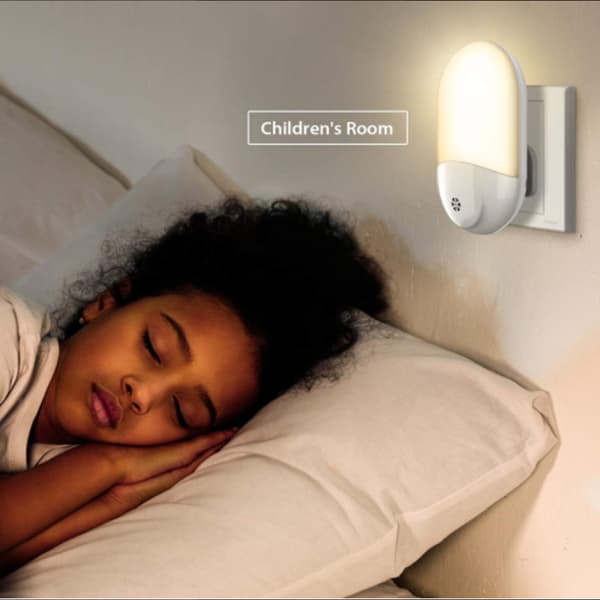 1/2 stk EU Stik Natlampe LED-sensorlys Automatisk Energibesparende Natlampe