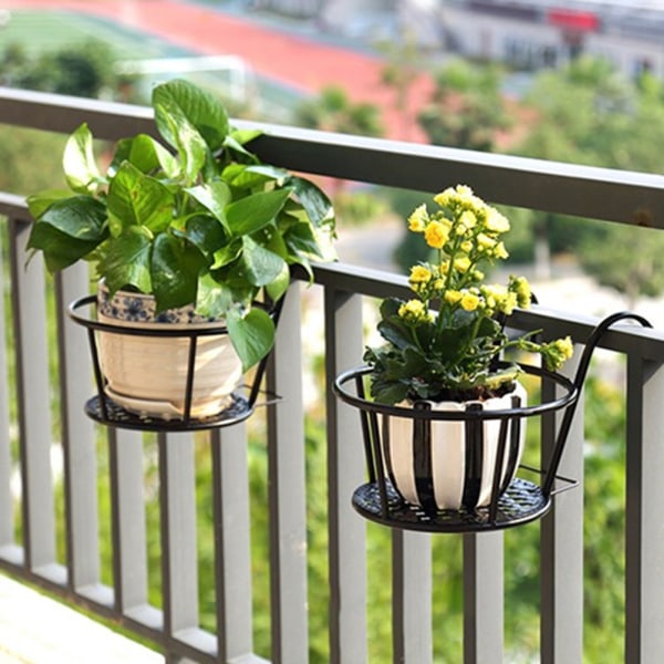 1 hengende balkong blomsterstativ europeisk stil jern rekkverk pottestativ vinduskarm veggmontert blomsterpottestativ (svart)