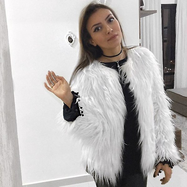 Luksuriøs Hvid Fluffy Faux Fur Damefrakke