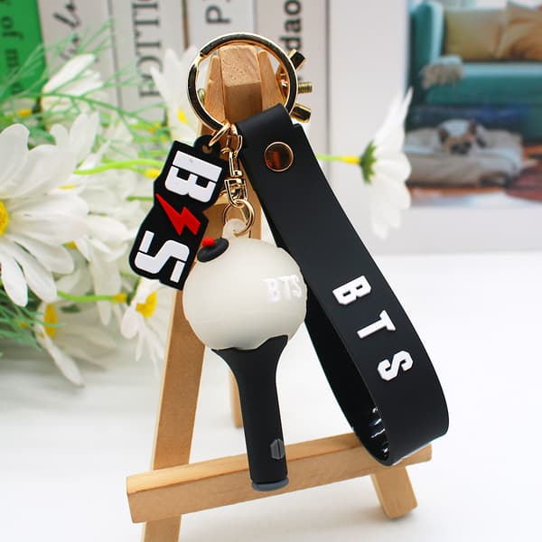 1 kpl Kpop Bts Twice Nct Exo Blackpink Got7 Light Stick -riipusavaimenperä kaulanauhalla