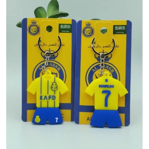 Nyckelring med fotbollsklubb, ryggsäcksdekoration, en bra present till vänner och familj Riyadh No.7 Riyadh No.7