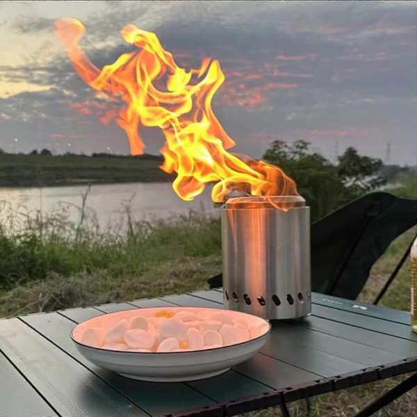50% Rabatt - Solo Stove Mesa Bordseldstad med Ställ | Rökfri Mini Eldstad för Utomhusbruk