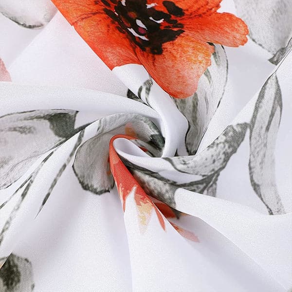 Duschdraperier, duschdraperi i tyg Blommor och växter Vit