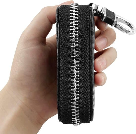 Car Key Holder with RFID Shielding - Shielding Box - Leather Car Key Holder - Black - 10.5 cm x 6.5 cm