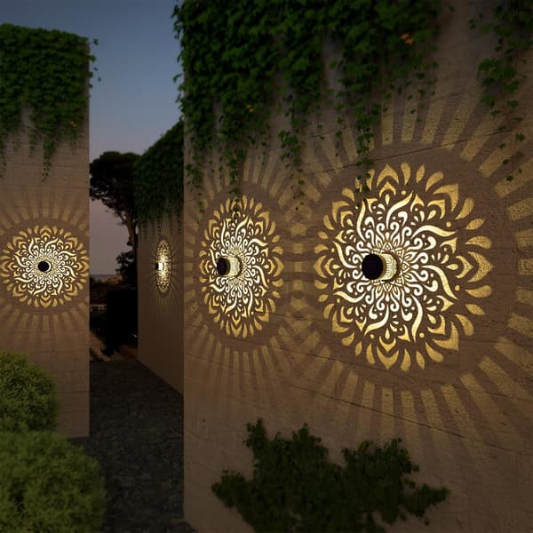Solar Fence Lights, Waterproof Fence Lights, Suitable for Garden Pillars, Patios, Backyards, and Deck Decorations (2-Pack).