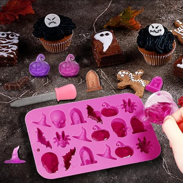 Silicone mold, 2-pack, chocolate molds, 3D Halloween chocolate candy, rubber mold, skull, pumpkin, bat, ghost, witch hat, spider, tombstone, shapes