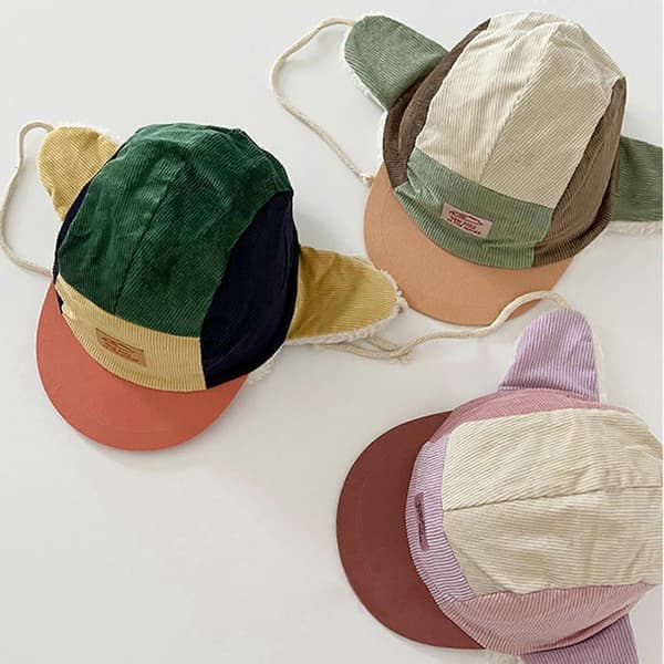 Fløjlsbukshuer med øreklapper Trendy vinterhat patchworkhat Moderigtig Beskyt dit barn mod mønsteret Gul Gul