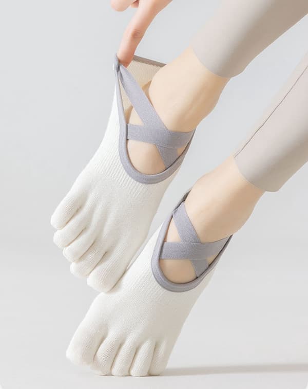 Yogastrumper med delt tå til kvinder, 5-pak (sort + hvid + grå + lilla + blå), one size, bløde og skridsikre.