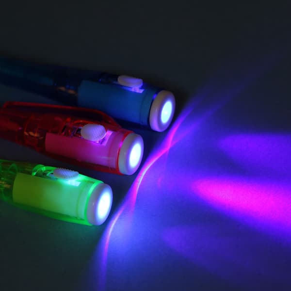 Magic Invisible Ink Pen Write Secret Messages Gadget With UV Light Stationery