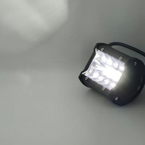 Sett med 2 LED-lysstenger, 10,2 cm, 60 W, tåkelys, vanntette, for lastebil, båt, ATV, UTV, SUV