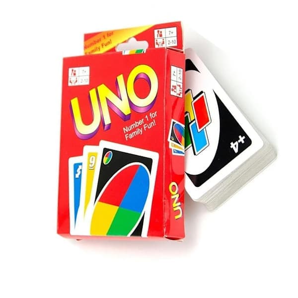 Mattel Games UNO: Klassinen korttipeli
