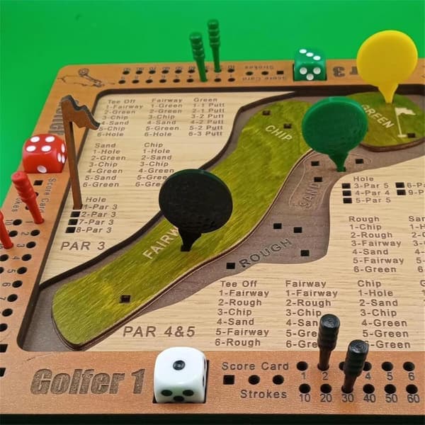 Bordgolfspil med terninger Håndlavet bordgolfspil med terninger Interaktive golfspil med intuitivt gameplay, flytbare pinde og scoringssystem