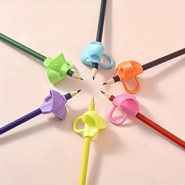 Pen Grip - Writing Aid - Silicone Pen Holder - Three-Finger Grip - For School, Drawing, and Writing 4 pcs