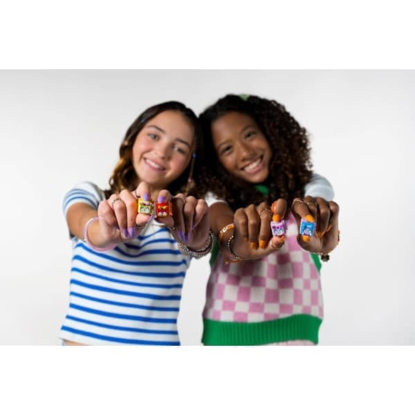 Goliath - CLICKEEZ Multipack Serie 2 - 5 Kawaii Nøglefigurer til at Klikke - Nøglering Fidget Legetøj - Sensorisk ASMR Effekt Legetøj - 30+ Samling
