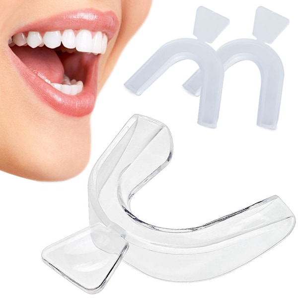 Två transparenta bettskenor – för bruxism och blekning med perfekt passform