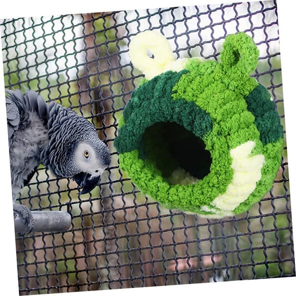 Fleece Bird Nest — Suitable for Parrots and Budgies; Durable Fleece, Space-Saving Design.