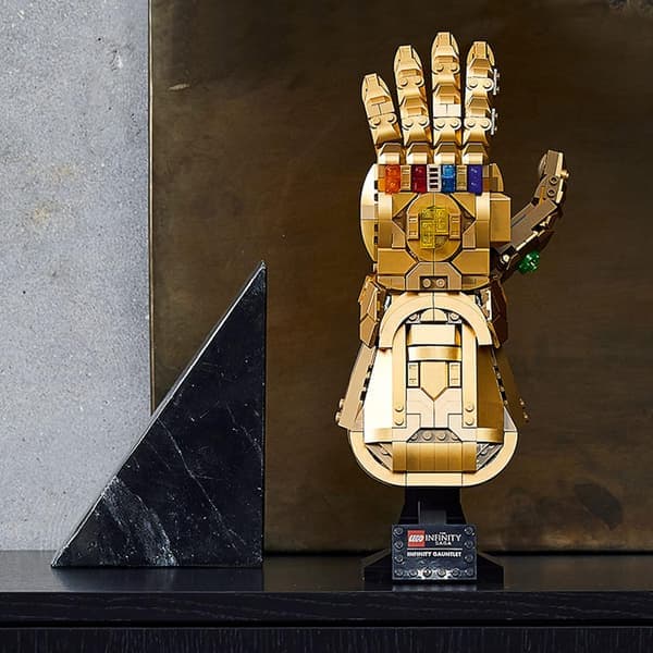 LED-belysning för byggblockmodellen Infinity Gauntlet - ingår ej i modellsetet.