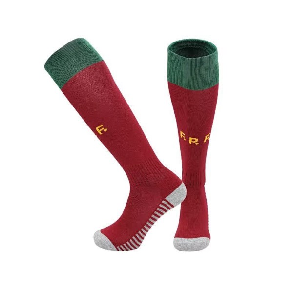 Portugal Hemma fotboll Juniortröja nr 7 Cristiano Ronaldo 7 10-11Y 7 12-13Y