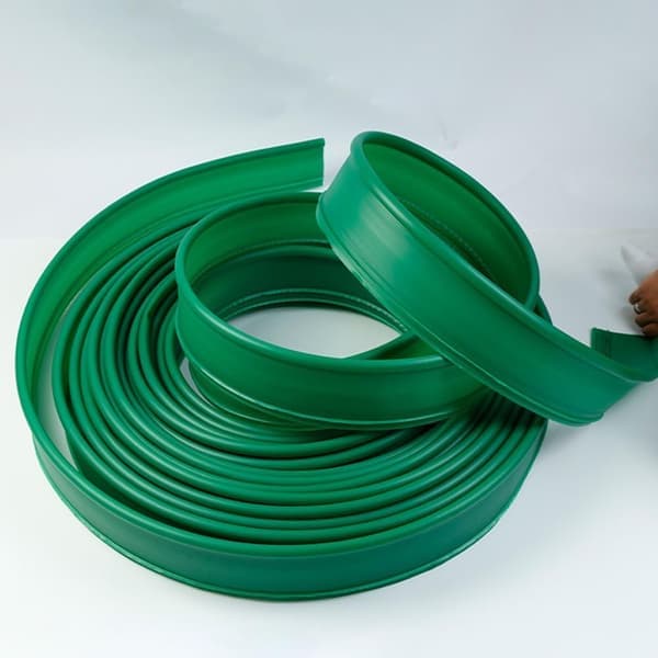Green Garden Insulation Strip Plastic Lawn Edging for Garden Border and Landscape Path Barrier (10m*10cm)