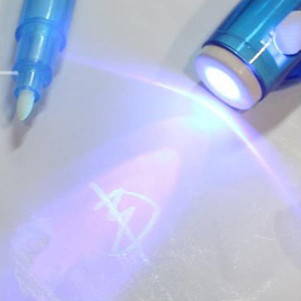 Magic Invisible Ink Pen Write Secret Messages Gadget With UV Light Stationery