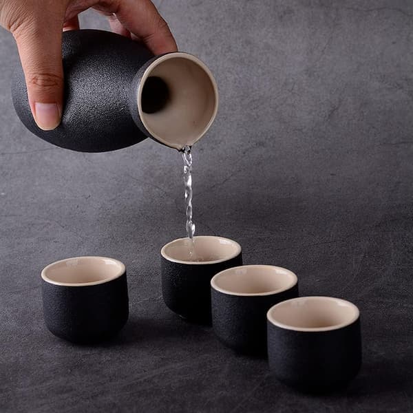 Retro Ceramic Sake Pot and Cup Set Japanese Sake Set Home Kitchen Wine Pot Wine Cup Drinkware