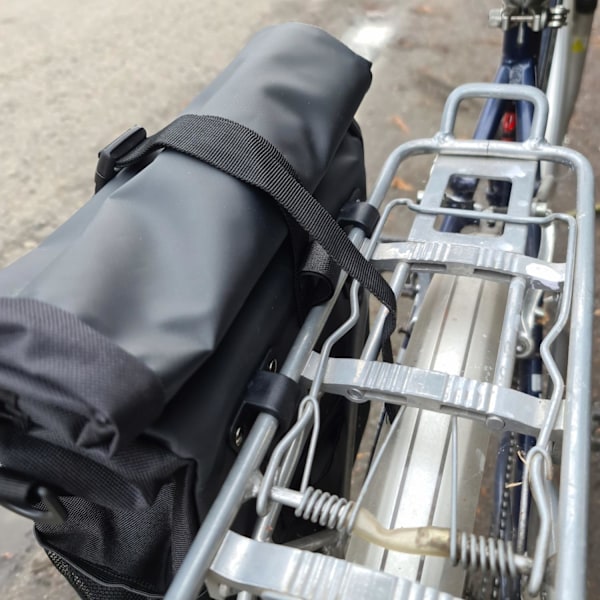 Cykelväska - 15 L Svart