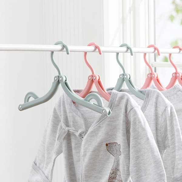 Resefällbar galge Hushåll Multifunktionell Bärbar Galge (Blå Rosa Grön Beige)