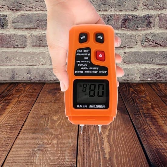 Moisture Meter - Backlit LCD Screen - Moisture Meter for Wood / Building Materials / Walls - Wall Moisture Meter - Wood Moisture Meter - Measuring Tool
