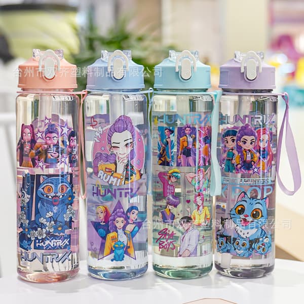 Kpop Demon Hunter Girls Vattenflaska Bärbar Utomhus Barn Sugrörsmugg 2 2 700ml