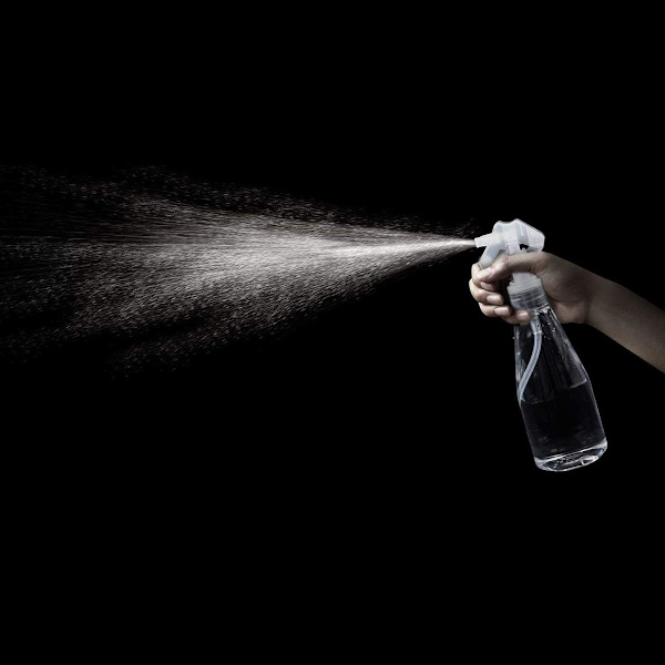 Transparent sprayflaska för hår, växt sprayflaska, påfyllningsbar trigger spray, läckagesäker sprayflaska för rengöringslösning, hårvård, essentiell